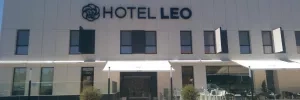 Camino de Santiago Accommodation: Hotel Leo ⭑⭑⭑