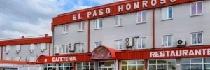 Camino de Santiago Accommodation: Hotel El Paso Honroso ⭑⭑⭑