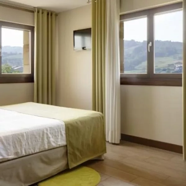 Camino de Santiago Accommodation: Hotel Rural Gaintza ⭑⭑