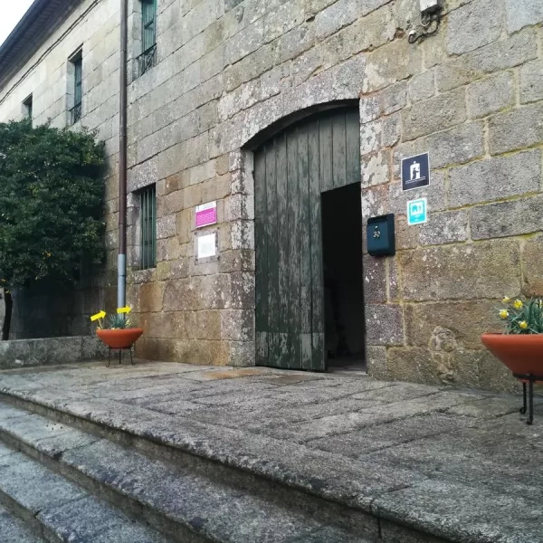 Camino de Santiago Accommodation: Albergue Convento del Camino