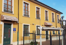 Camino de Santiago Accommodation: Hotel San Martín ⭑