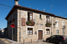 Camino de Santiago Accommodation: Casa Rural La Veleta ⭑⭑⭑